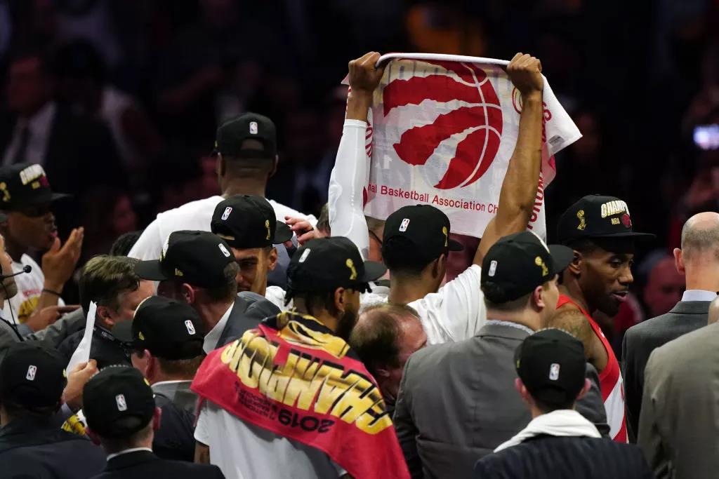 黎明為什么叫nba（NBA的王座之爭，永不會爛尾）