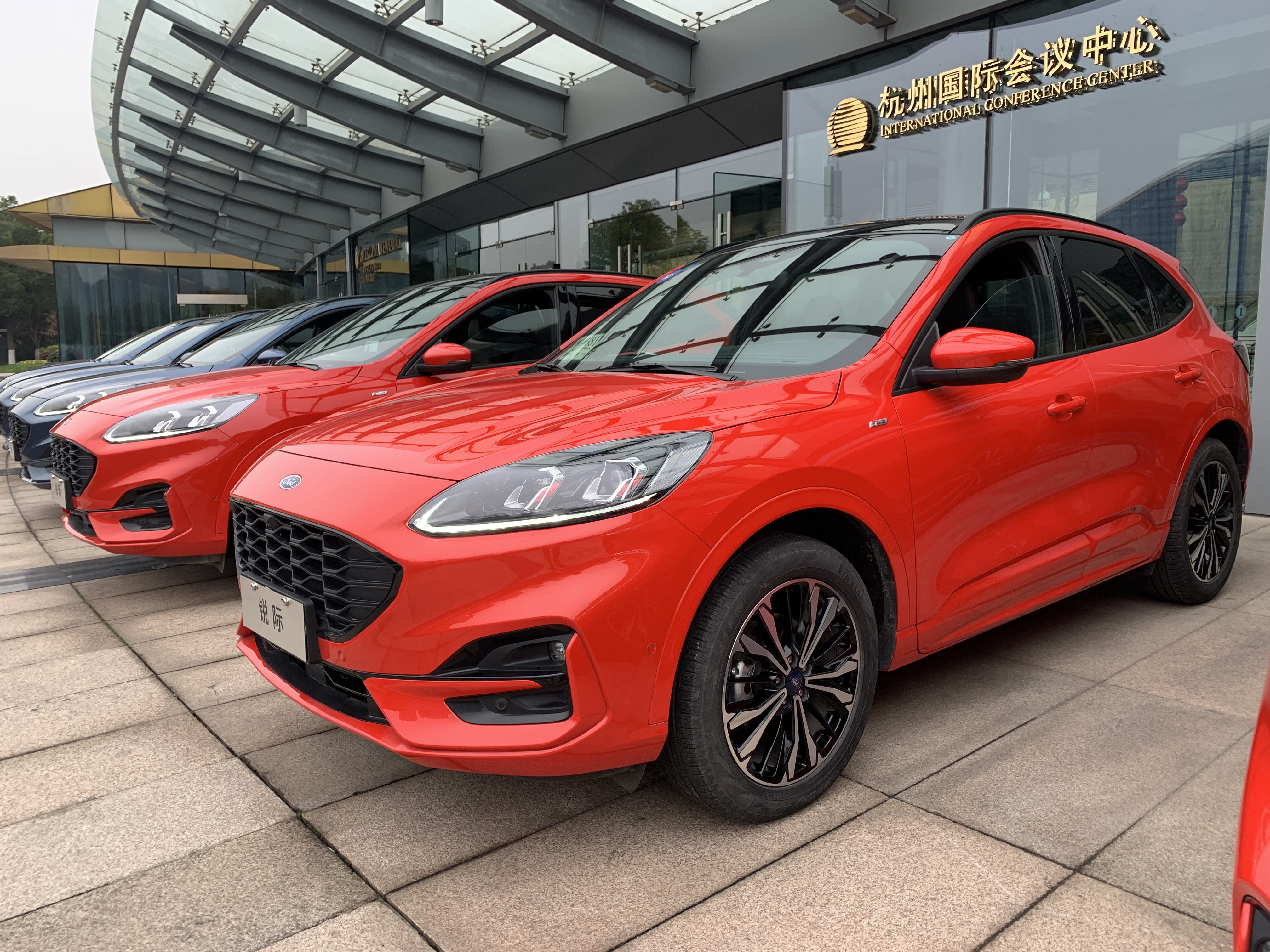 买车别乱选！20万左右最适合家用的5款SUV，空间大三大件公认靠谱