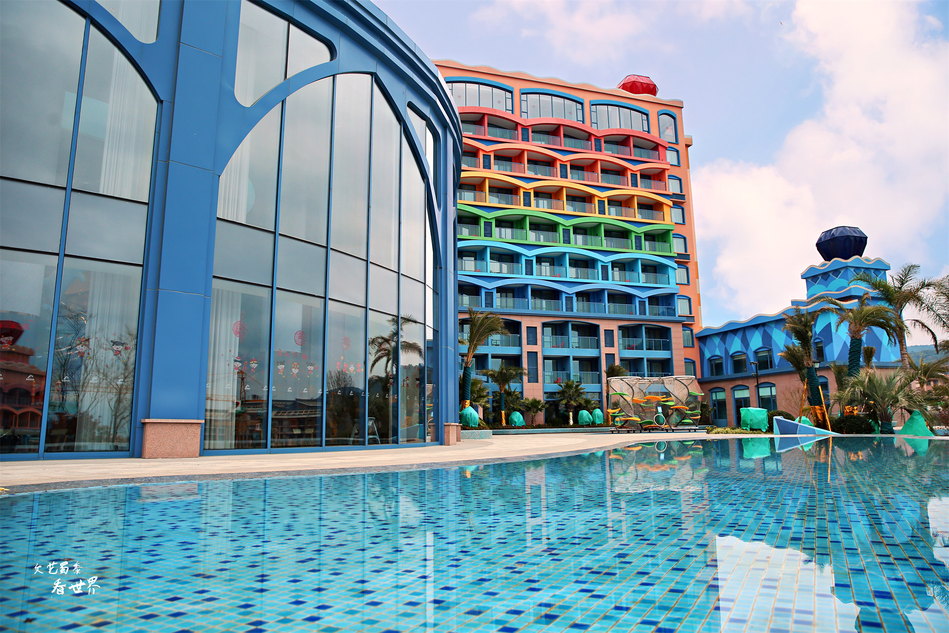 一趟高铁连通云南3个“过冬养老”胜地，北方人乐了，每年换着住