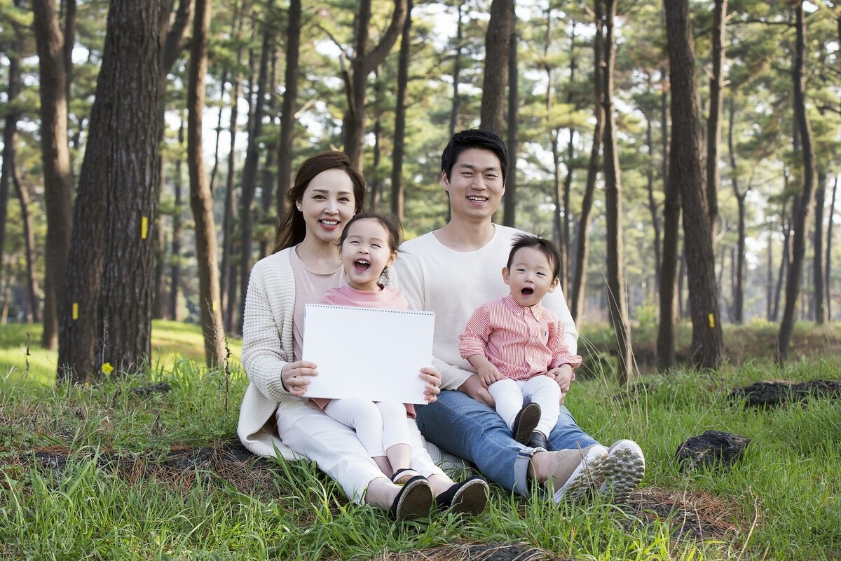 “走路早说话晚”的婴儿更聪明？这说法准吗？看你家娃何时会走路