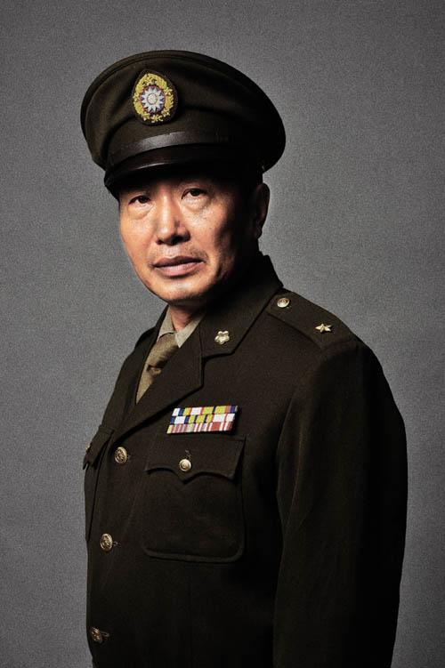 比起杜志国3婚出轨圈外人，相爱42年杜源夫妇被称为“神仙眷侣”