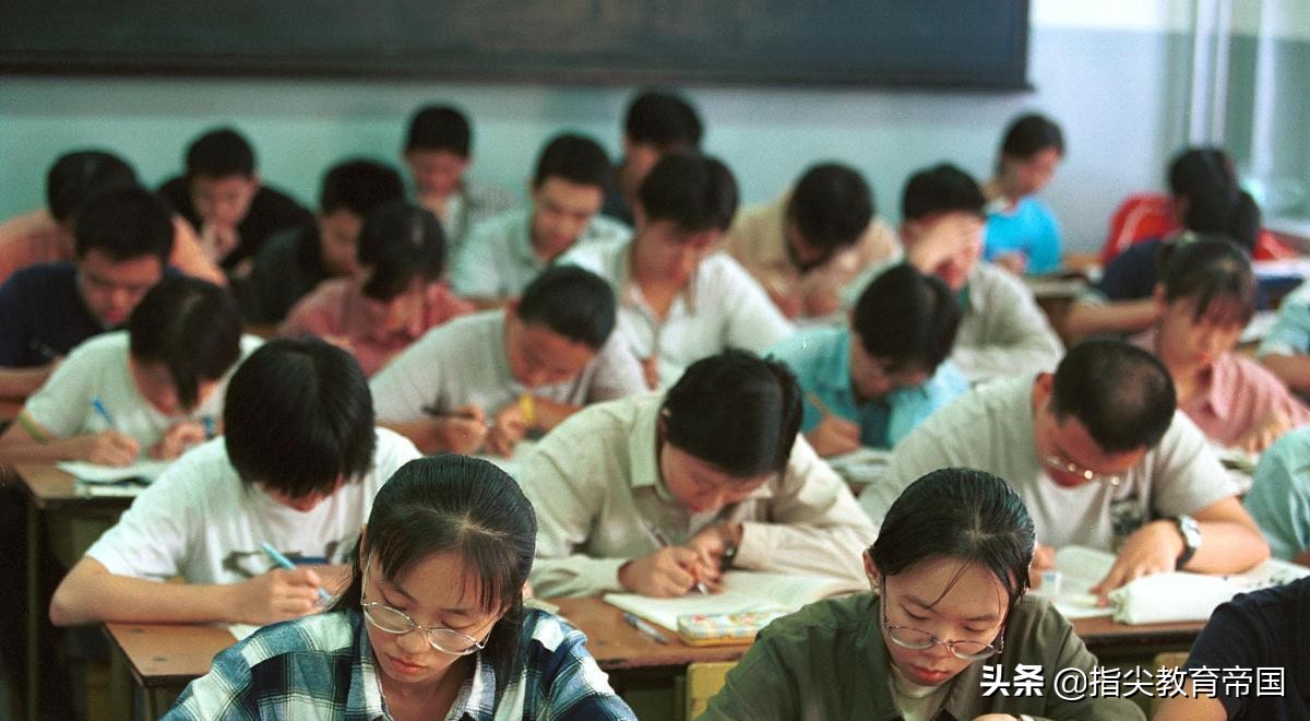 身残志坚，截肢少年高考684分，清华招生组回应：进清华没问题