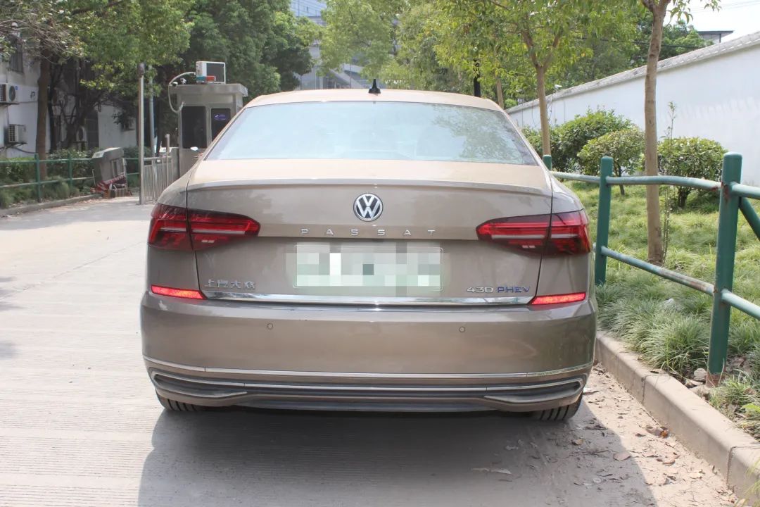 车主说车：纯电续航50公里，26万的帕萨特PHEV，原来是这样