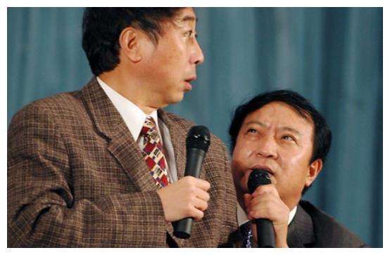 郭德纲和冯巩之间的辈分关系,了解一下