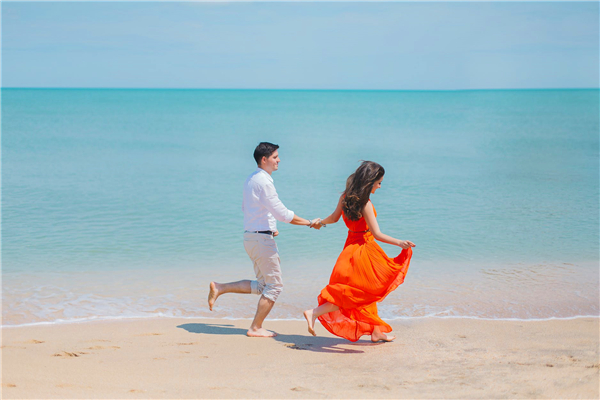 “离婚对你来说是解脱，开心点”，母亲给的安慰，让儿子心如刀割