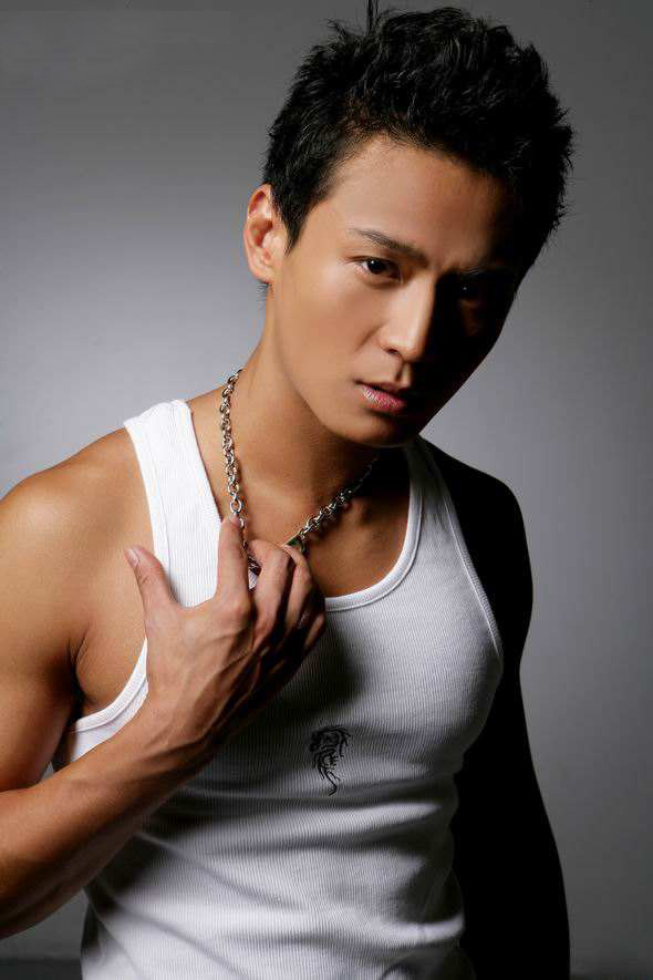 刘冠翔与王雯婷:娱乐圈一对低调幸福的小夫妻,背后故事你不知