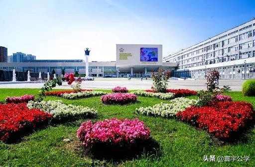 在俄罗斯人民友谊大学（РУДН）读书是种什么样的体验？