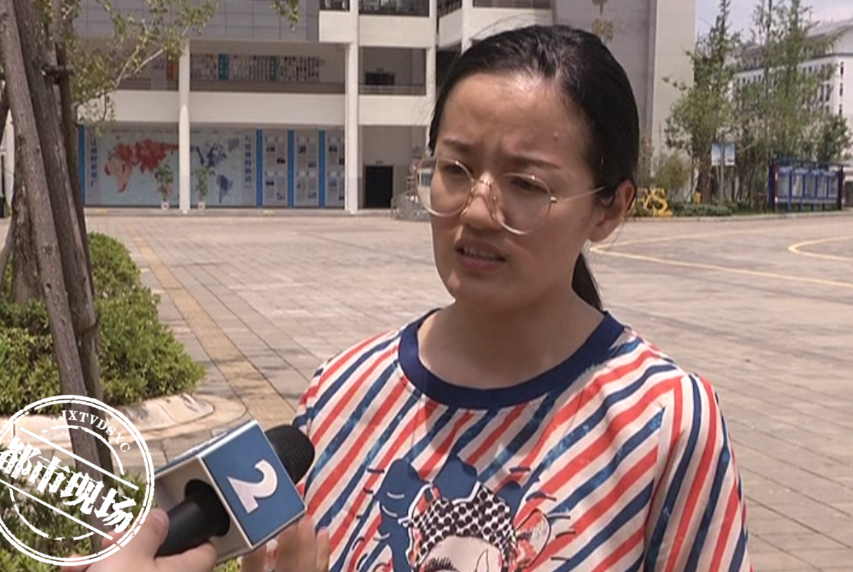 南昌：学校提供“暑期托管服务”，学生在图书馆过暑假，家长：很放心