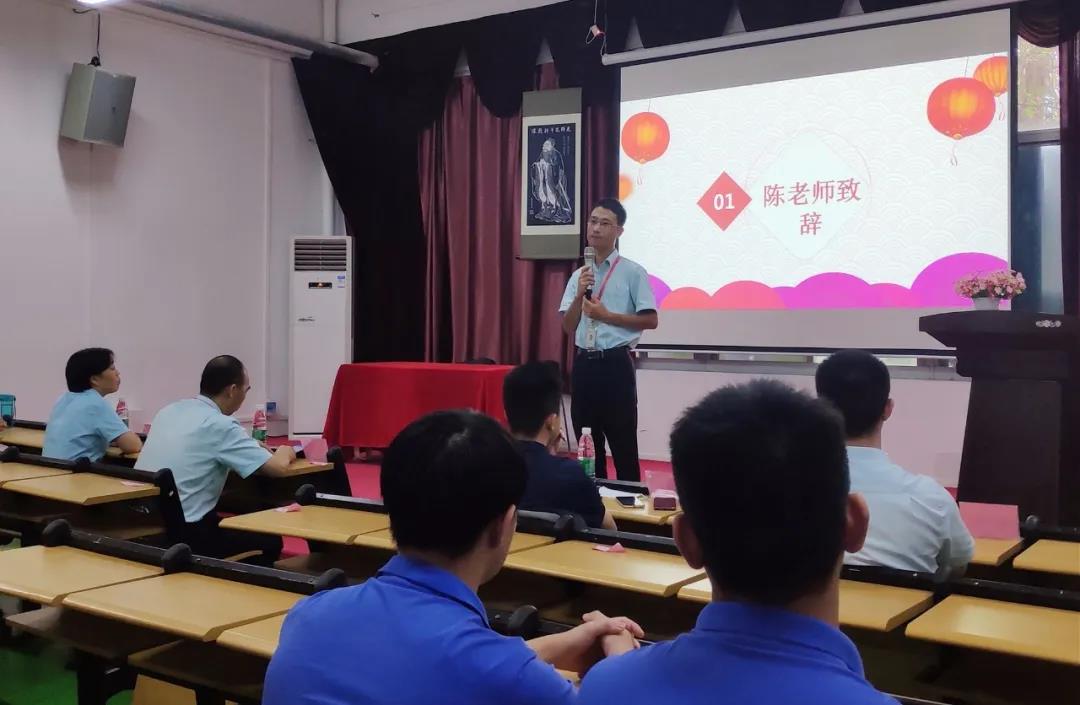 重磅！珠海市首个无人机AOPA考证培训基地在南方IT学院挂牌成立啦