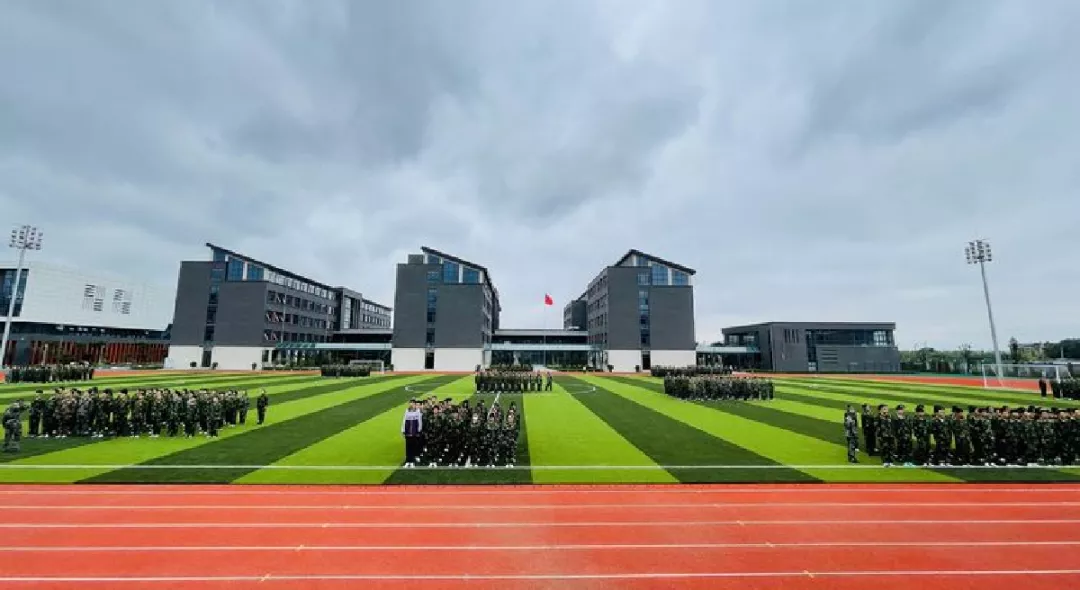 青春正步走 永续爱国情——太原市第二外国语学校2021级高一学生军训纪实