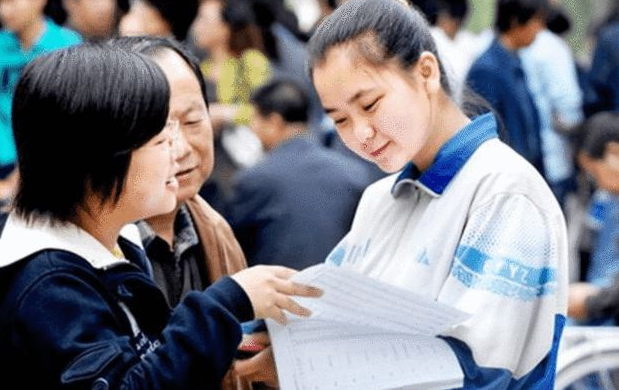 江苏省臭名昭著的这所野鸡大学，毕业证如同废纸，人民日报已曝光