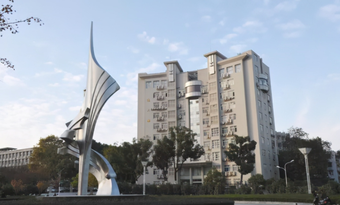 湖北这所大学“真委屈”，合并了3所211，欲冲985却仍遗憾落选