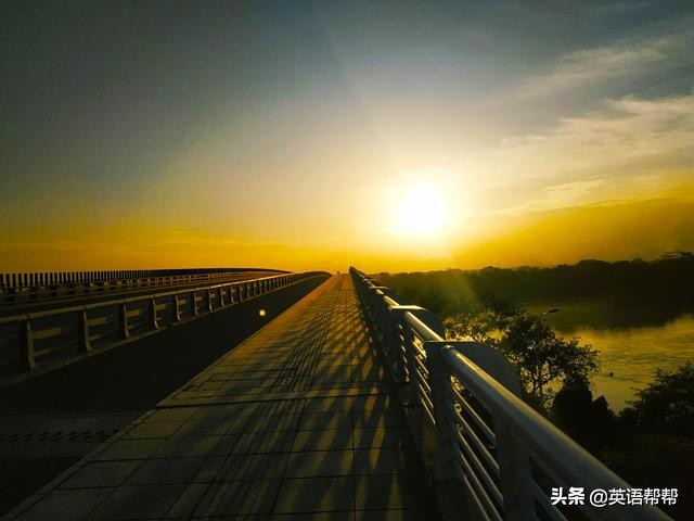 五个H字母组合、三个W与三个Y字母组合及读音