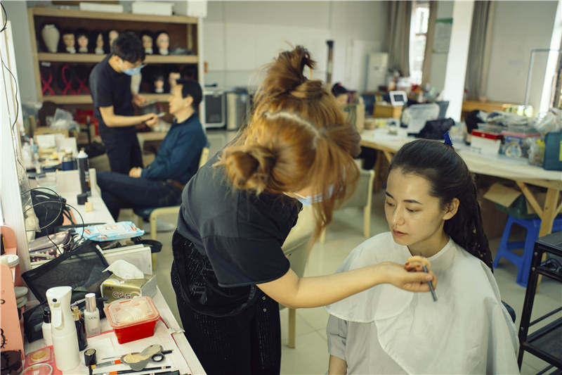 化妆师的12小时