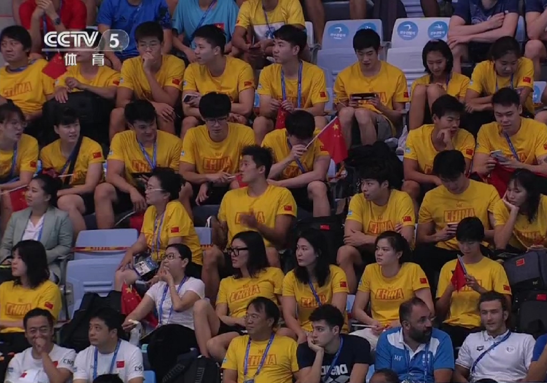 刘湘汪顺微博锁了（游泳世界冠军汪顺刘湘疑似恋情曝光！泳池边甜蜜牵手 徐嘉余&quot;吃醋&quot;）