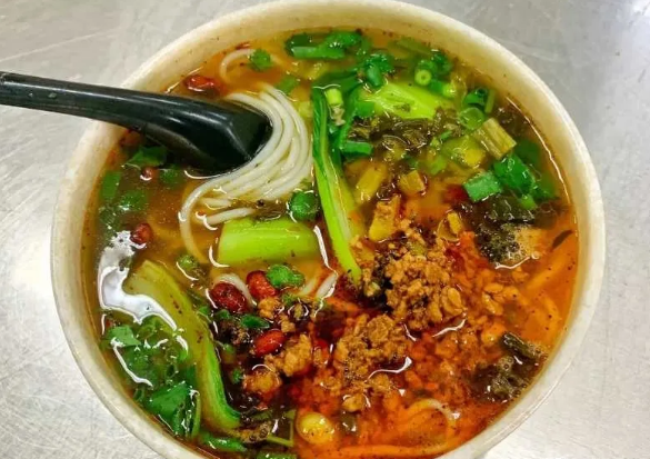 陕西这所高校：图书馆涵盖32个语种，高颜值食堂吃遍网红美食