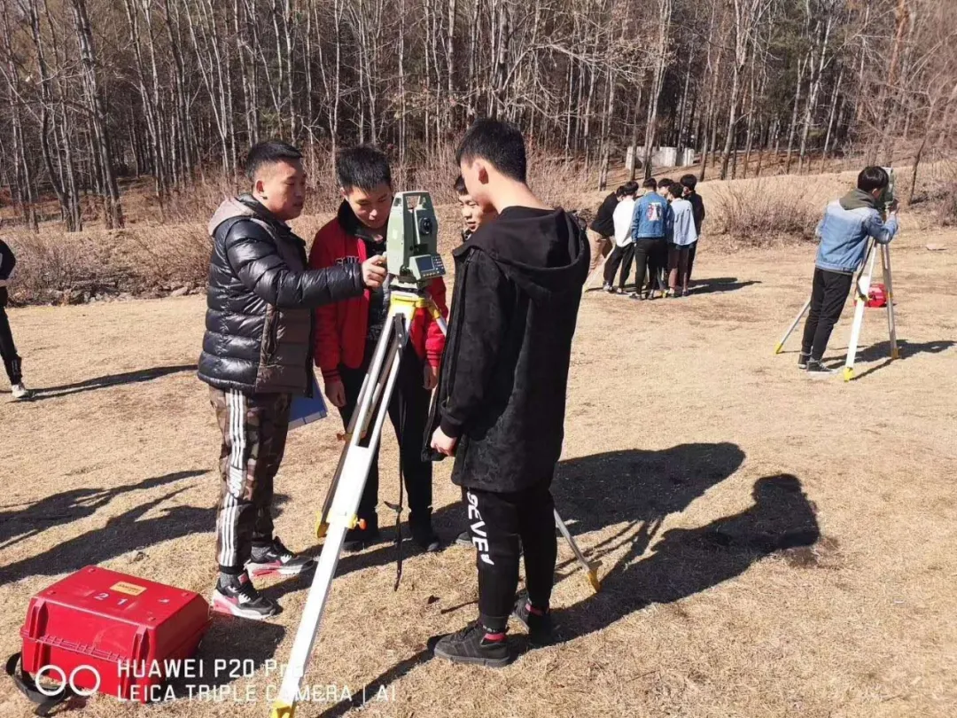 线上看校园 || 带您走进哈尔滨铁建工程高级技工学校