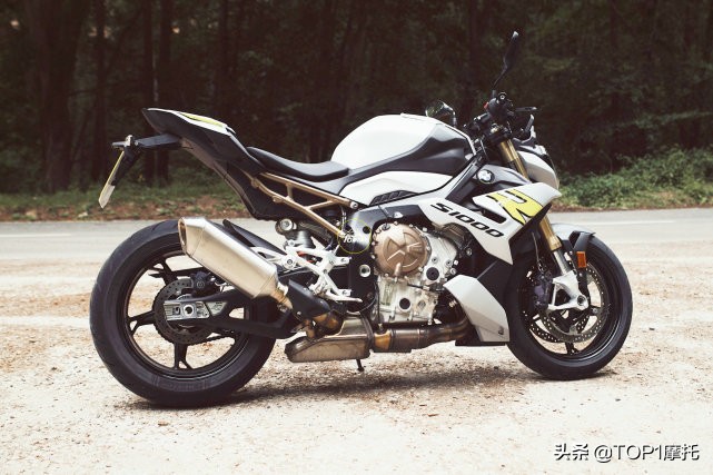 新一代宝马S1000R国内上市 售价188,900元起