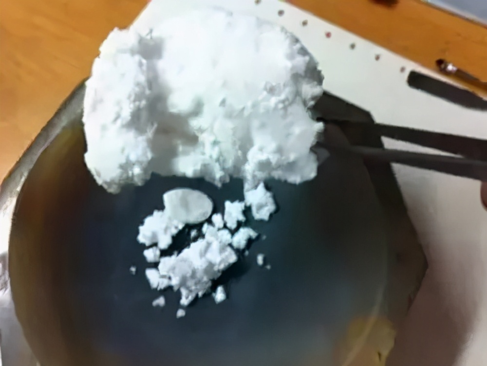 用了二十多年电池，你真的知道它们姓啥名啥吗？