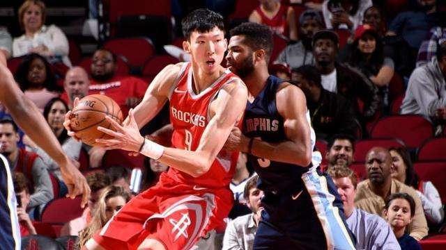 nba现在为什么缺控卫(NBA日报：场均13 4控卫预计被裁，周琦的三大出走内幕引球迷盛赞)