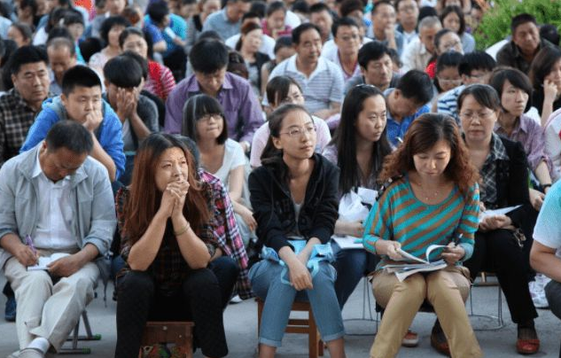 “入学吉大，我好痛苦”，大学生真实吐槽学校，却被说凡尔赛