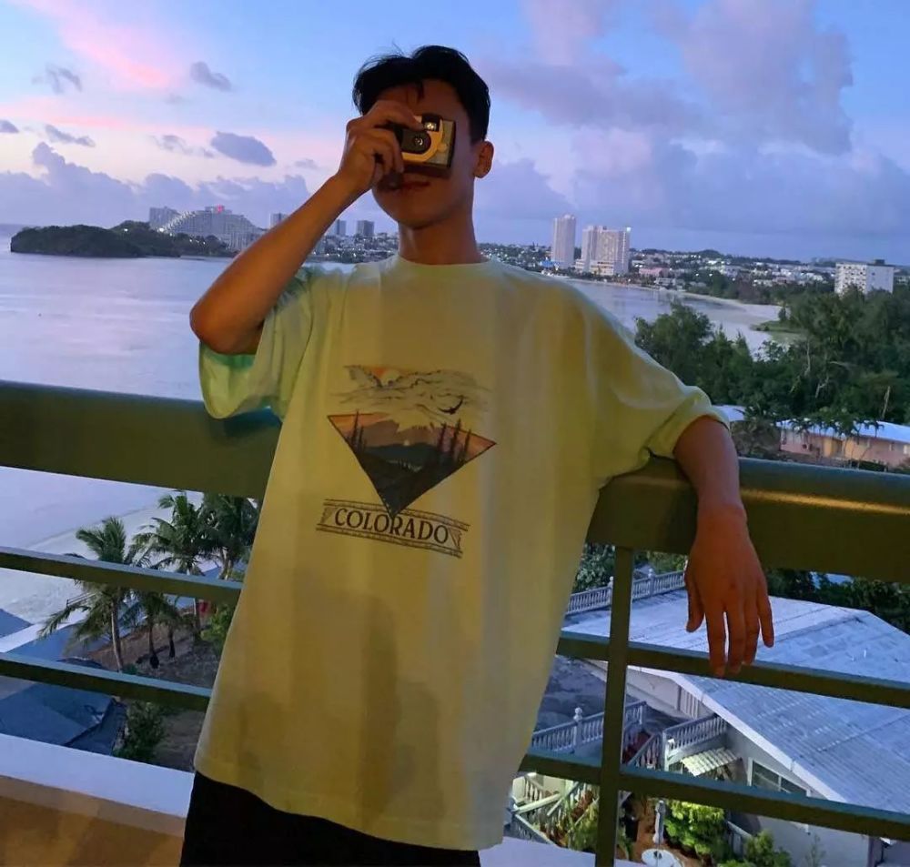 长的黑的男生要怎样穿呢？