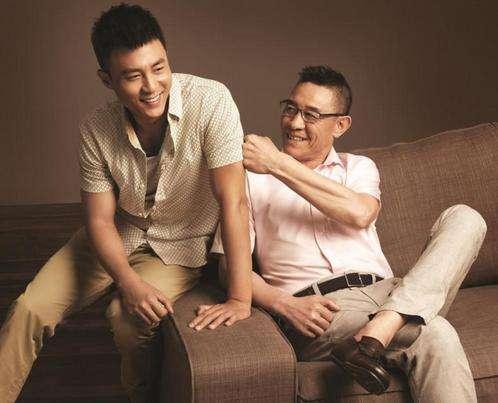 比起杜志国3婚出轨圈外人，相爱42年杜源夫妇被称为“神仙眷侣”