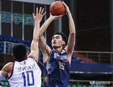 2021最佳新秀cba(2021CBA选秀黄金年，盘点21届首轮新秀们的表现)