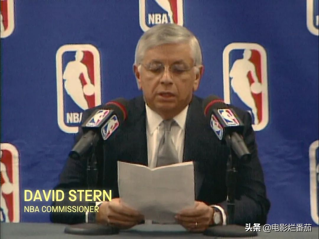 nba球星有哪些紀(jì)錄片（史上最慘烈的NBA斗毆現(xiàn)場(chǎng)！這部紀(jì)錄片，揭開(kāi)奧本山宮殿沖突之謎）