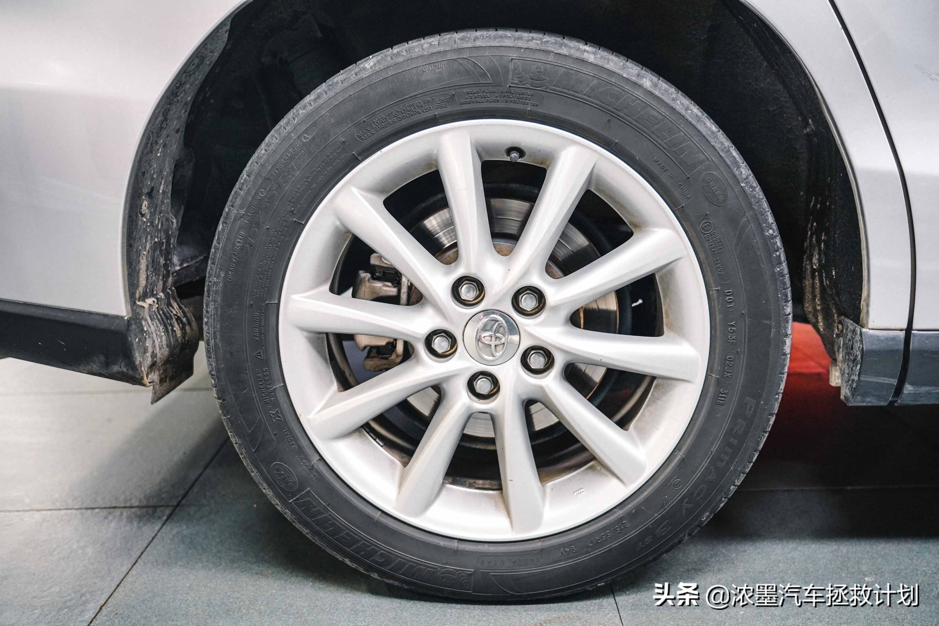 「逆转时光」整备一台经典的丰田普瑞维亚，唯有热爱可抵岁月绵长
