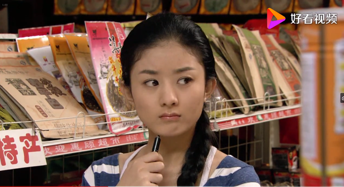 《金婚》,在剧中饰演淘气反叛的佟家三女儿佟多多的小时候,赵丽颖在剧