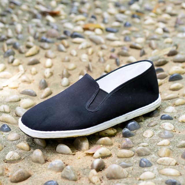 老北京布鞋品牌(口碑最好北京布鞋)-cosg百科