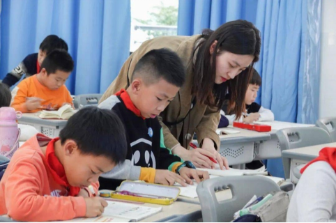 双减全面落地后，3种培训班或将崛起，中小学生减负的日子来了？