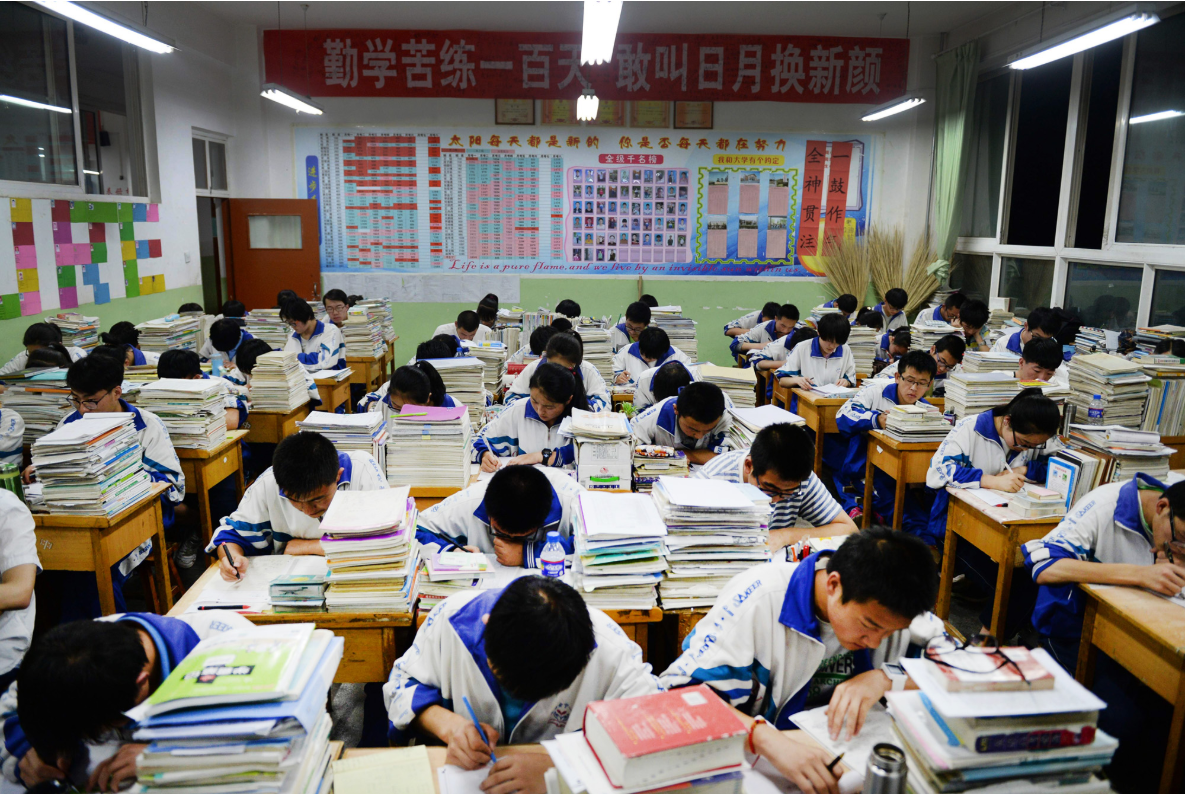 2021年8个省实行高考新政策，文科生的福音，让学生有更好的出路