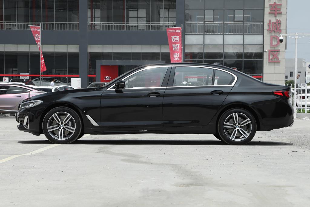 宝马530li xdrive 豪华套装——老牌绅士的优雅,舒适才是卖点