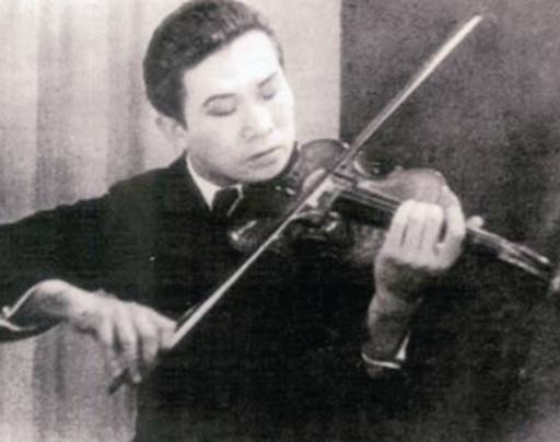 国歌创作者聂耳：16岁一举成名，却两次上逮捕名单，23岁溺亡异乡