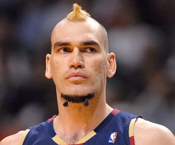 nba球星為什么頭發都很短（不止頭發可以做造型，這些NBA球員連胡子也不放過！1個比1個夸張）