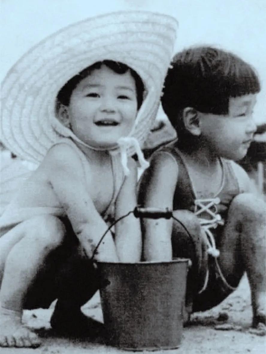 她是日本名媛，是明仁初恋，拒绝电话订婚，为何75岁称配不上明仁