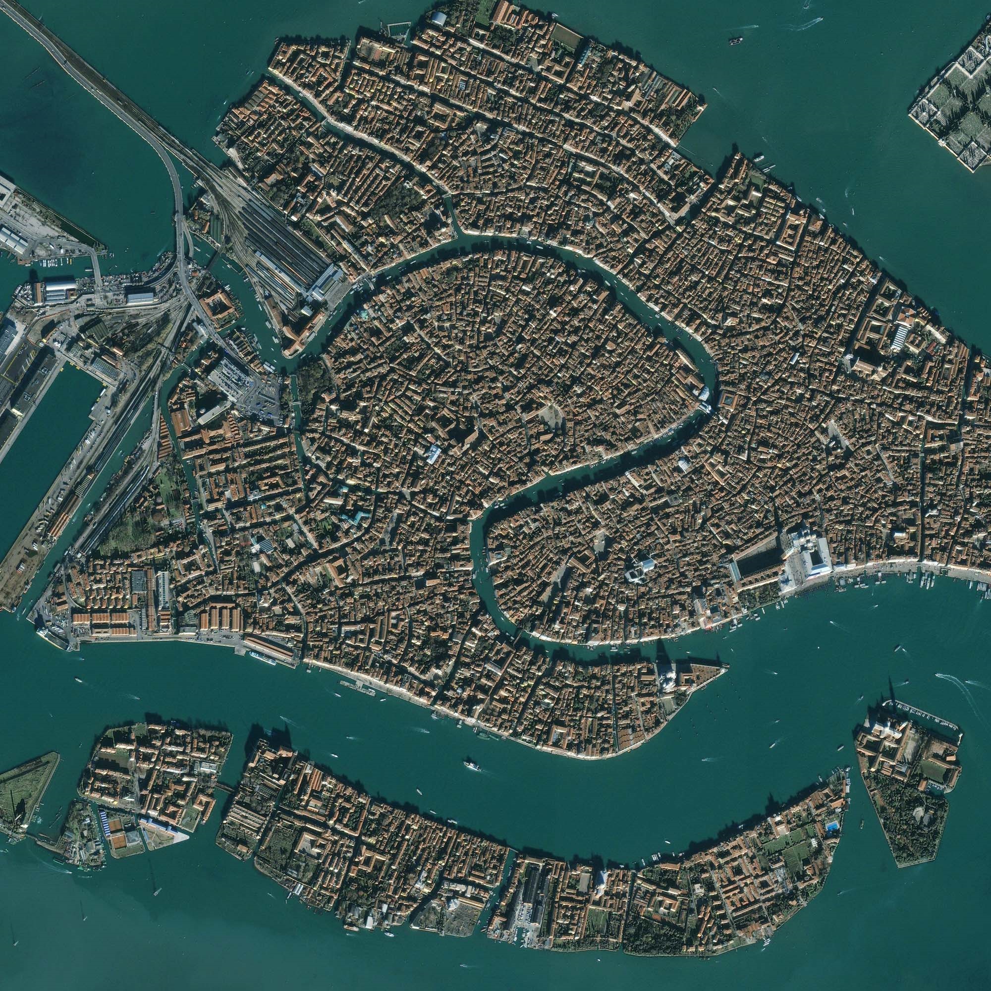 威尼斯共和国(“水上城市”威尼斯：世界上唯一没有汽车的城市，亚得里亚海明珠)