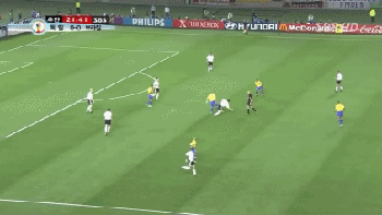 巴西世界杯夺冠球队（17年前日本那个神奇的夜晚，巴西第五次夺得了世界杯冠军）