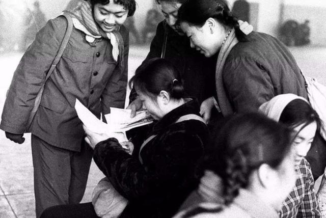 44年前的山东高考试卷曝光，学霸看完要上清北，学渣：生不逢时