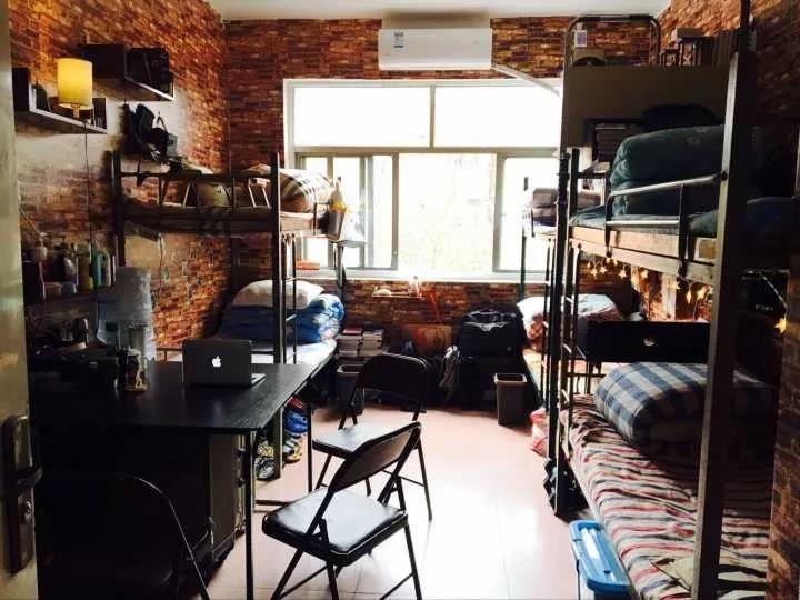 羡慕！独卫、空调配备，还有阳台！长江大学