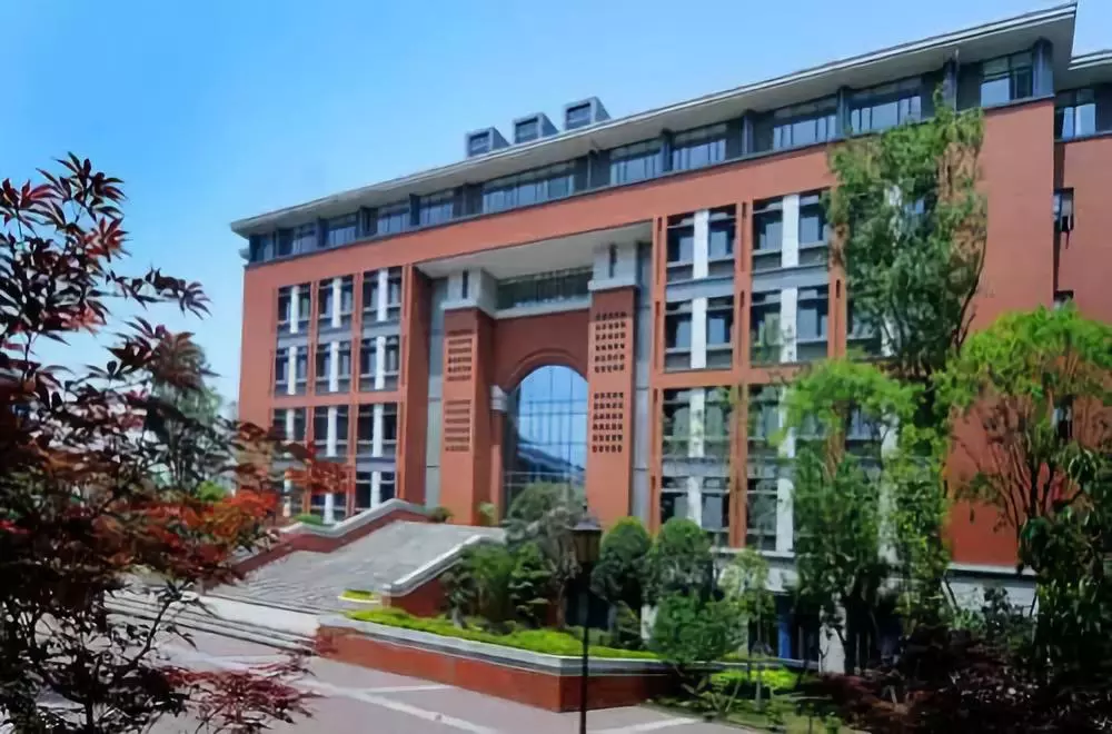 热门！2020年成都小升初最值得推荐的45所学校