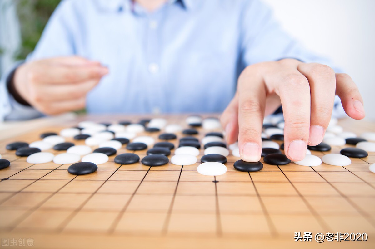 乒乓球一局打21个球吗(女老板气呼呼地说：你不是刚拿3万奖金吗，那咱俩打玩大点)