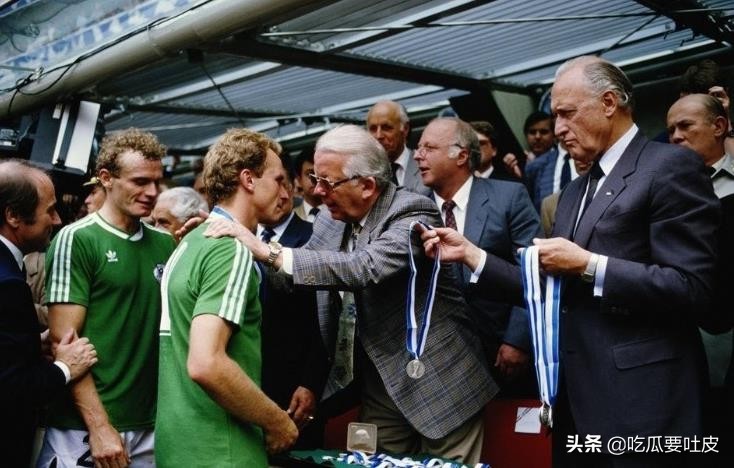 1986年墨西哥世界杯決賽（世界杯小歷史，1986年世界杯決賽，馬拉多納登基）