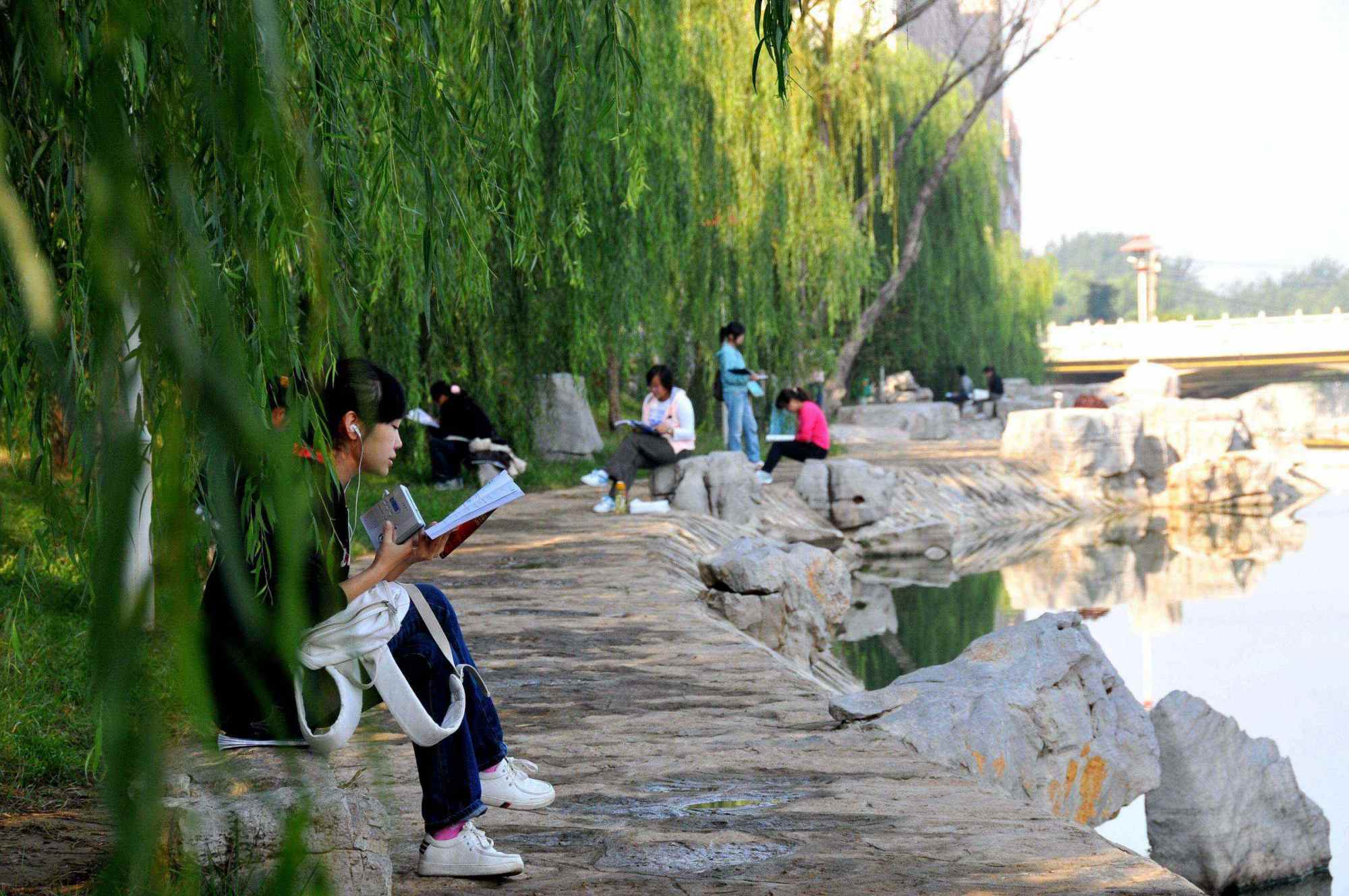 我国毕业很困难的5所大学，一成学生拿不到毕业证，考上也别骄傲