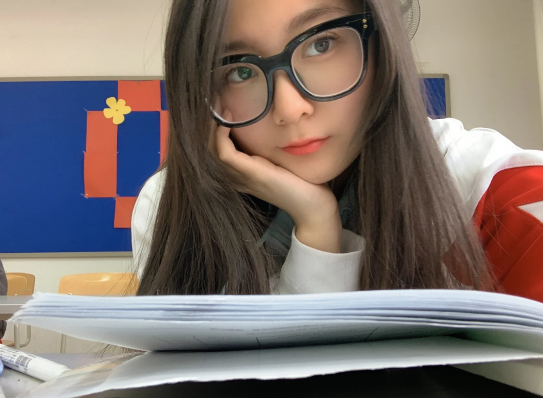 中考高考家长有必要全程陪同吗？佛系家长的做法受暴赞，有弊无利