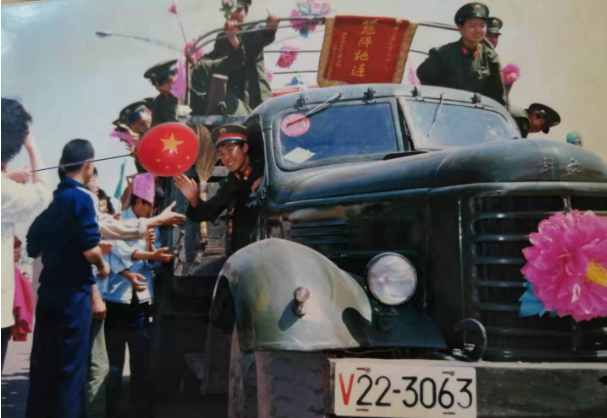 1984年廖锡龙一战成名，邓小平拍板：应该重点培养，先让他当军长