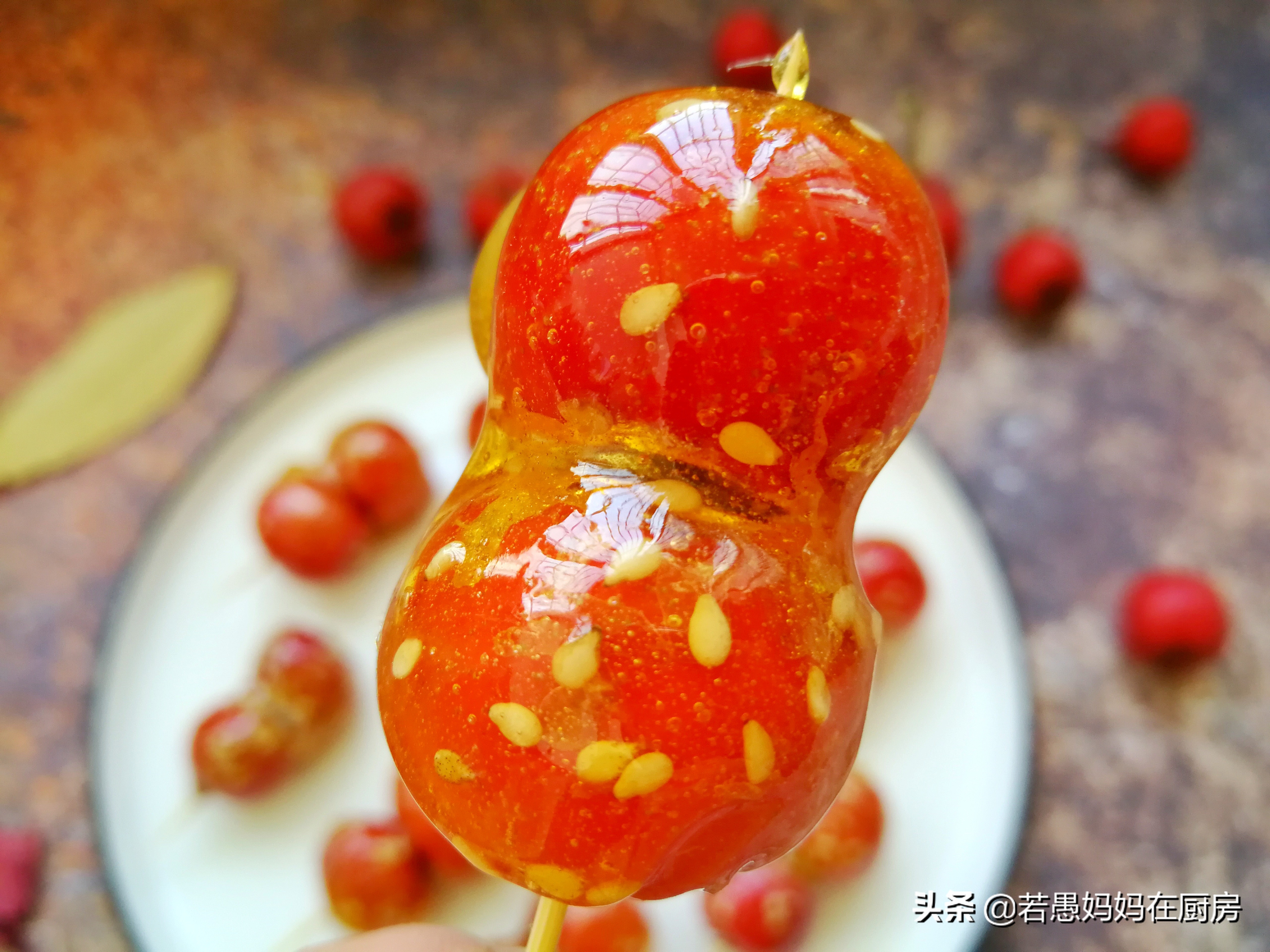 教你做没有添加剂的冰糖葫芦，超详细步骤讲解，成品不黏牙不发苦