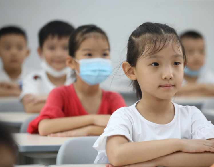 将英语踢出“高考”难实现，但可以踢出“期末考试”，教育部回应